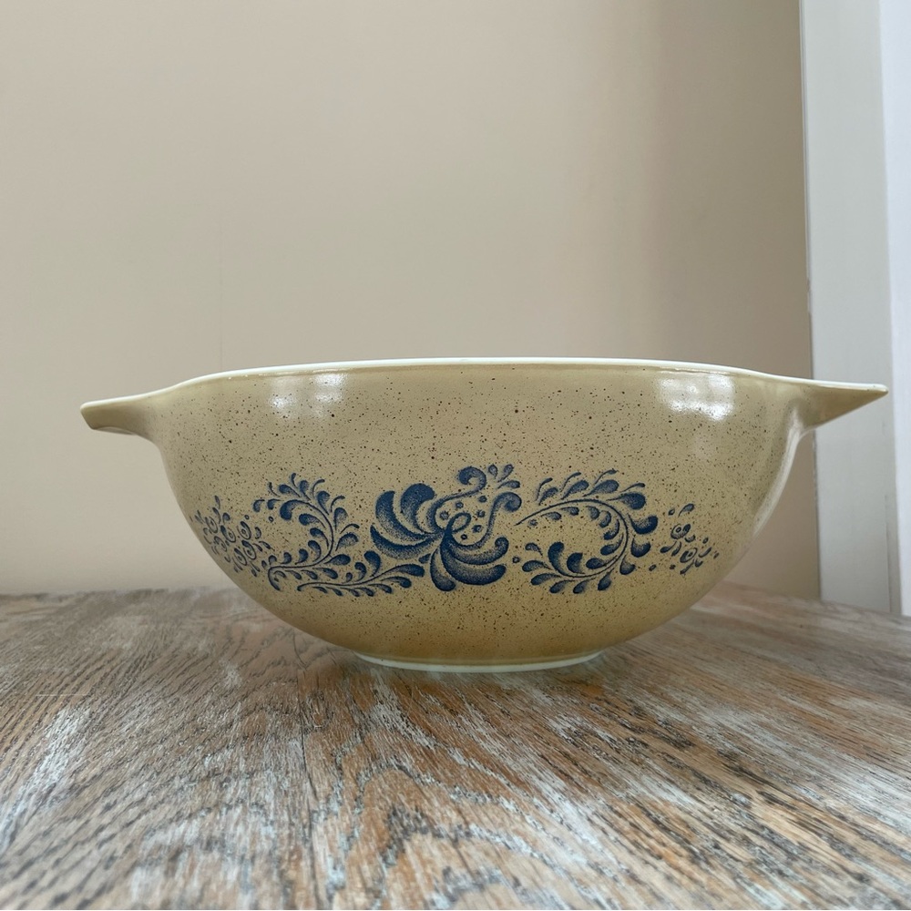 Vintage Pyrex Homestead Nesting Cinderella Bowl❤️ - Picture 2 of 12